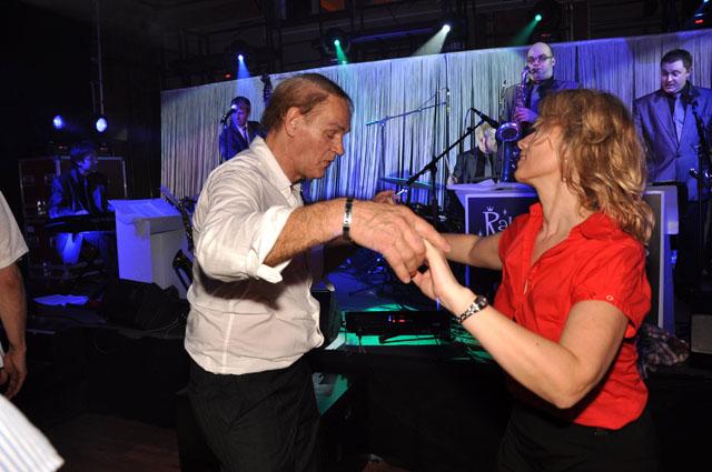 min 2011 03 19 station danse 207